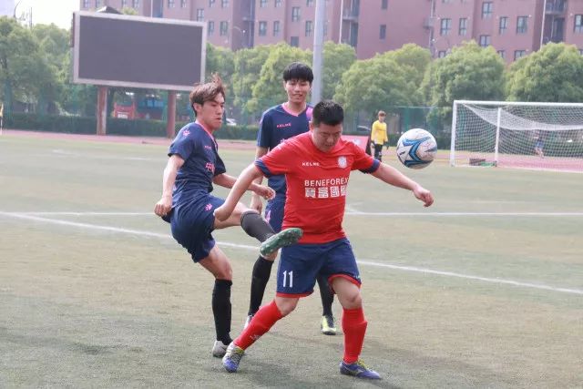 意甲-维阿传射麦肯尼破门 尤文图斯2-2帕尔马